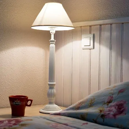 מלון Logis Cartier קוויאן