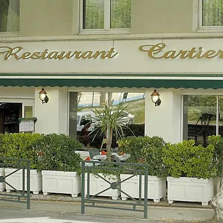 Logis Cartier 酒店 基扬