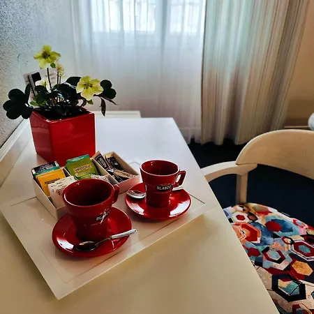 Logis Cartier Hotel