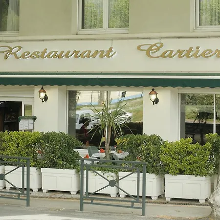 Logis Cartier מלון 3*