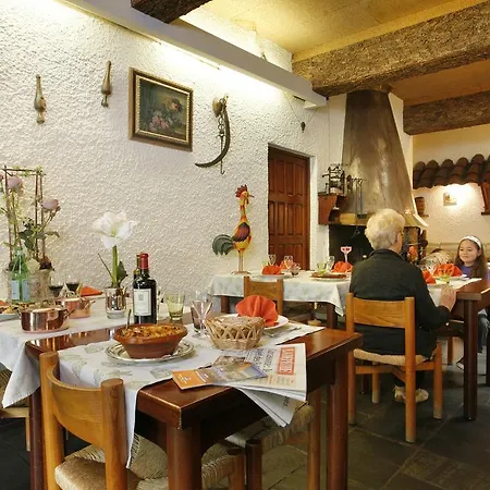 Logis Cartier Hotel 3*