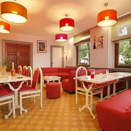 Logis Cartier 3* קוויאן