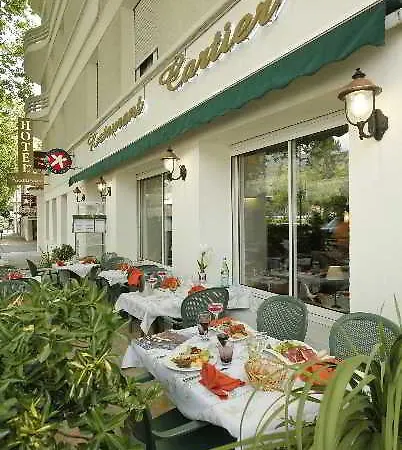 מלון Logis Cartier 3*